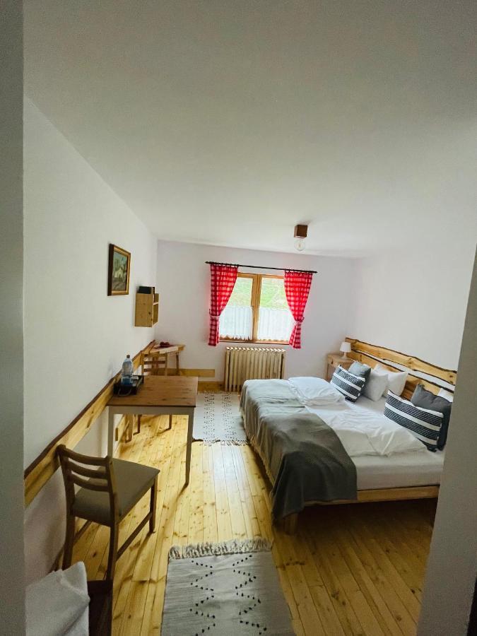 Villa Andolia à Moeciu De Sus Extérieur photo