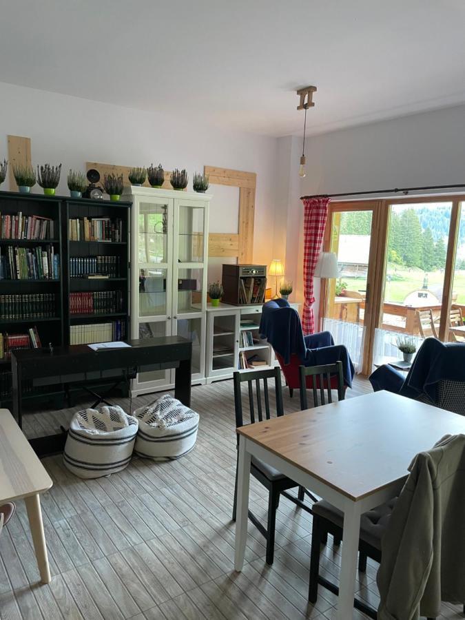 Villa Andolia à Moeciu De Sus Extérieur photo
